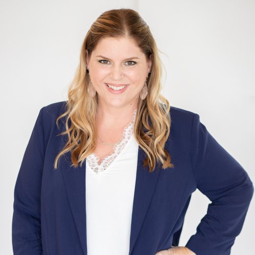 Dr. Lisa Faast